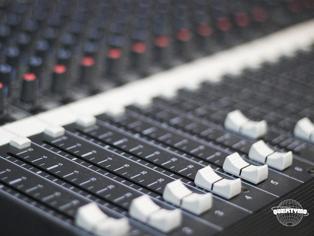 Zvuková postprodukce – profesionální úprava a mastering zvuku